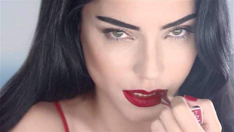 Merve Boluğur
