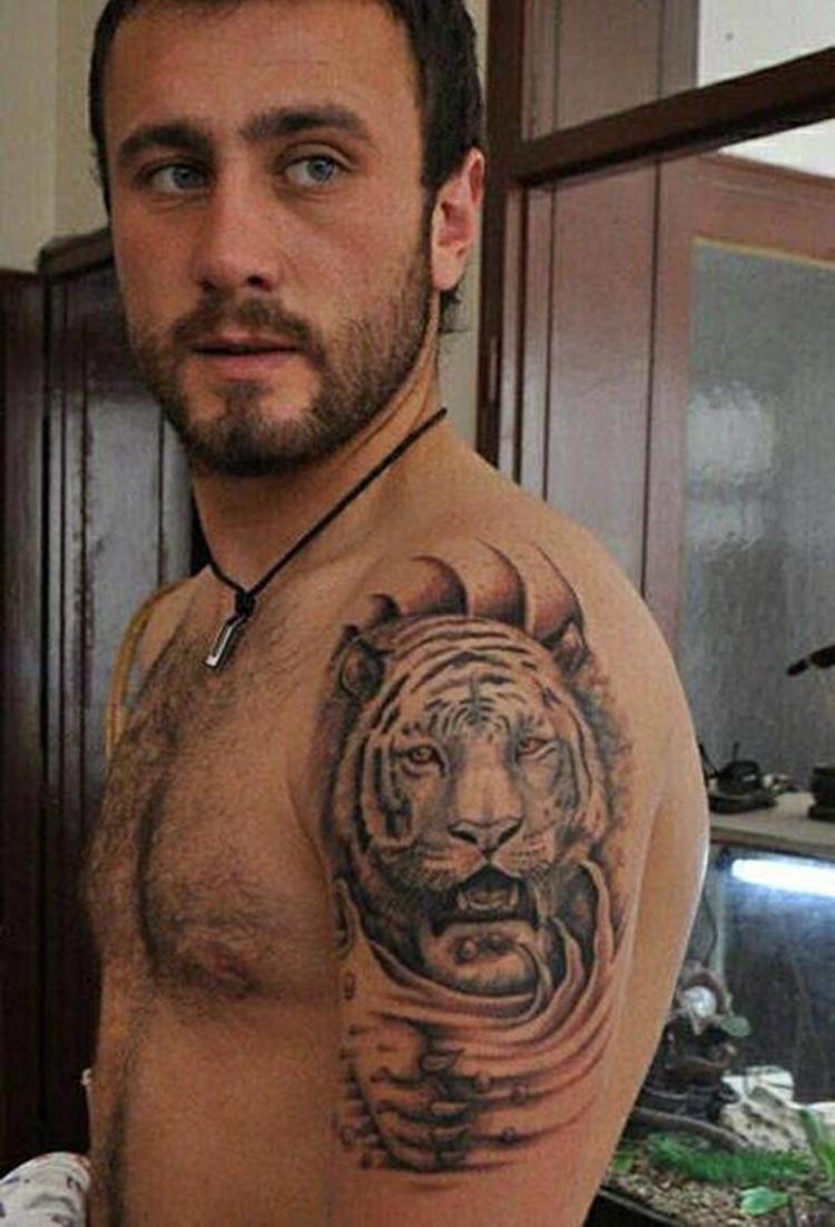 Futbolcu dövmeleri