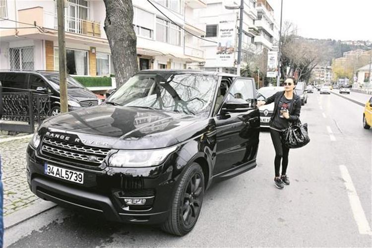 Ebru Şallı