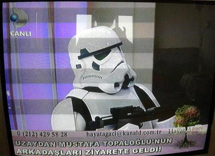 Televizyonda yaşanmış komik olaylar