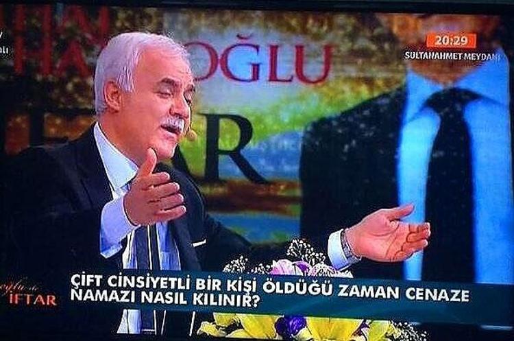 Televizyonda yaşanmış komik olaylar
