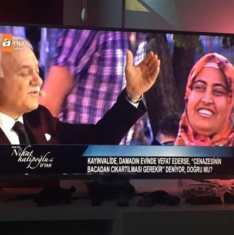 Televizyonda yaşanmış komik olaylar