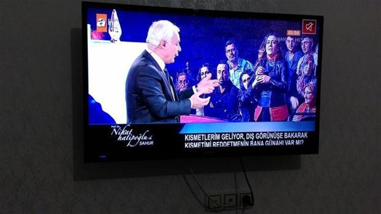 Televizyonda yaşanmış komik olaylar