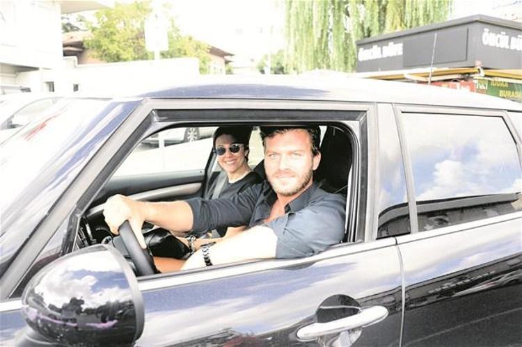 Kıvanç Tatlıtuğ-Başak Dizer