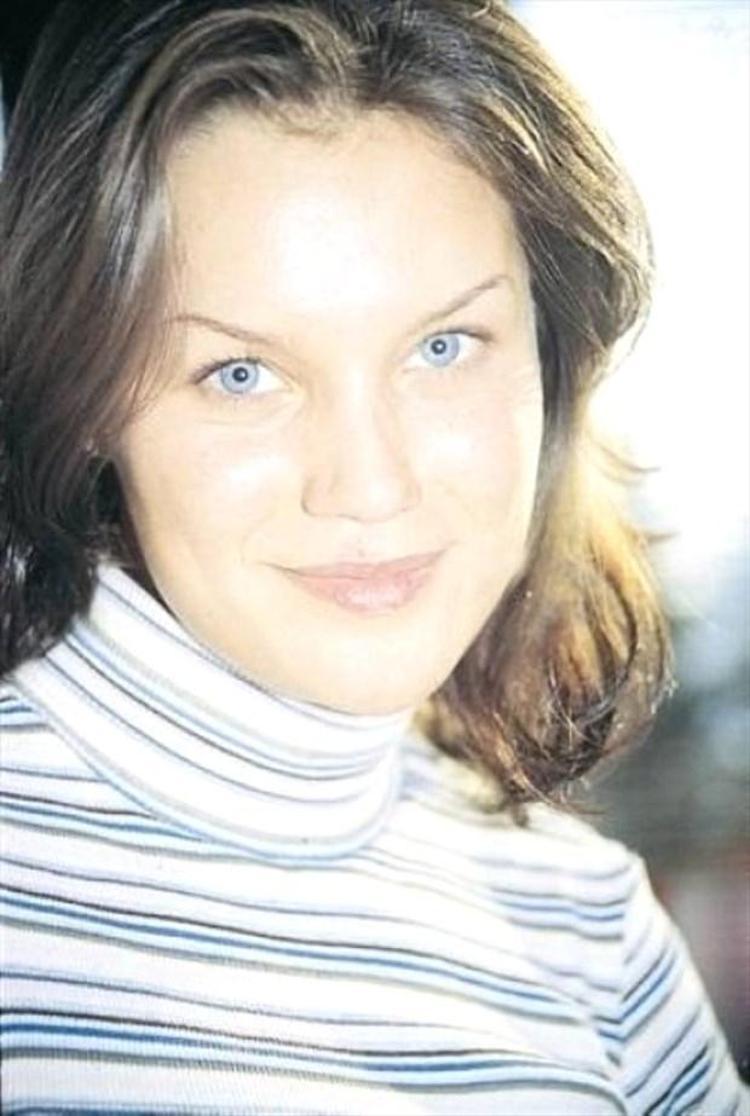 Ebru Şallı