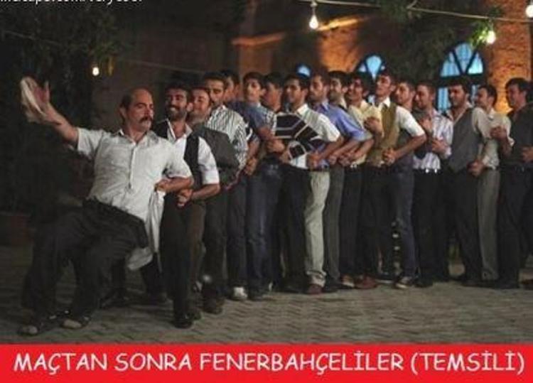 Fener şampiyon oldu, caps´ler çıldırdı