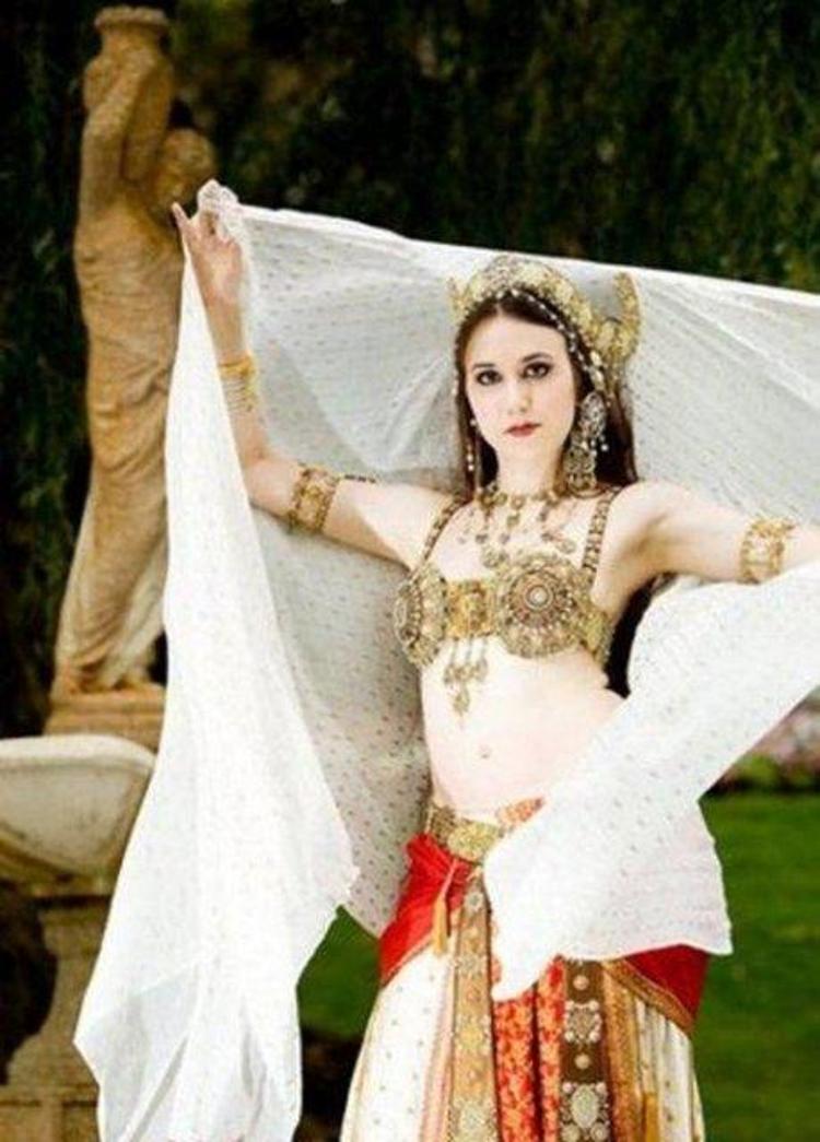 Eski zaman dansözleri