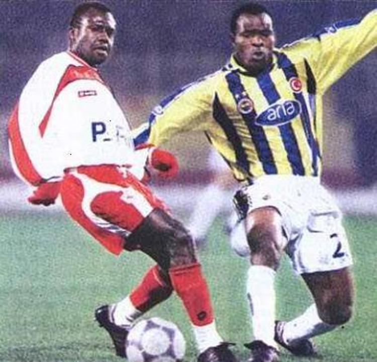Ayağı kırılan futbolcular