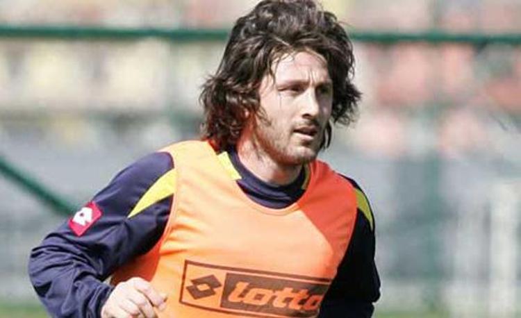 Ayağı kırılan futbolcular