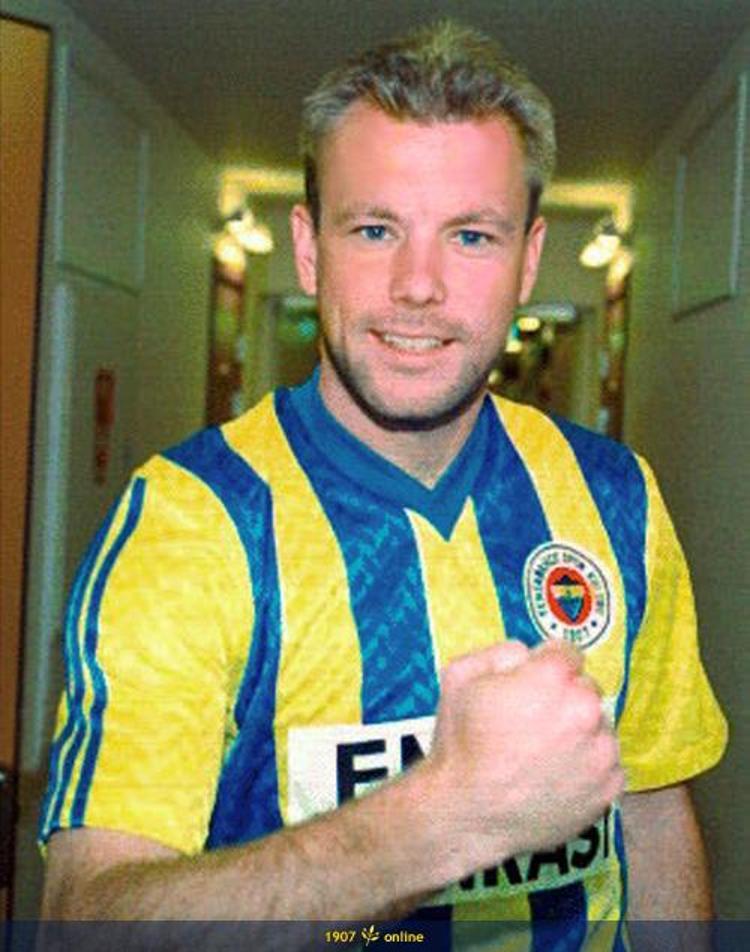 Ayağı kırılan futbolcular
