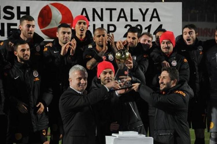 Galatasaray, Celtic´i devirdi