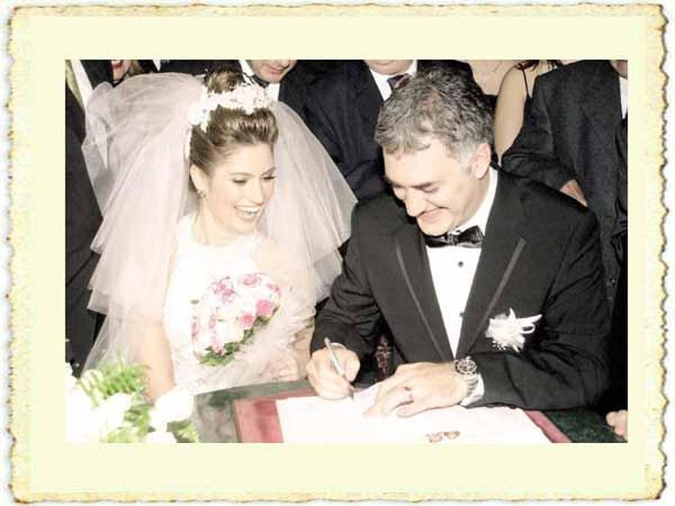 Tamer Karadağlı ile Arzu Balkanın evlilik resmi