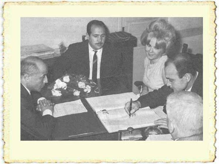 Suzan Avcı ile Hüseyin Cenderenin evlilik resmi