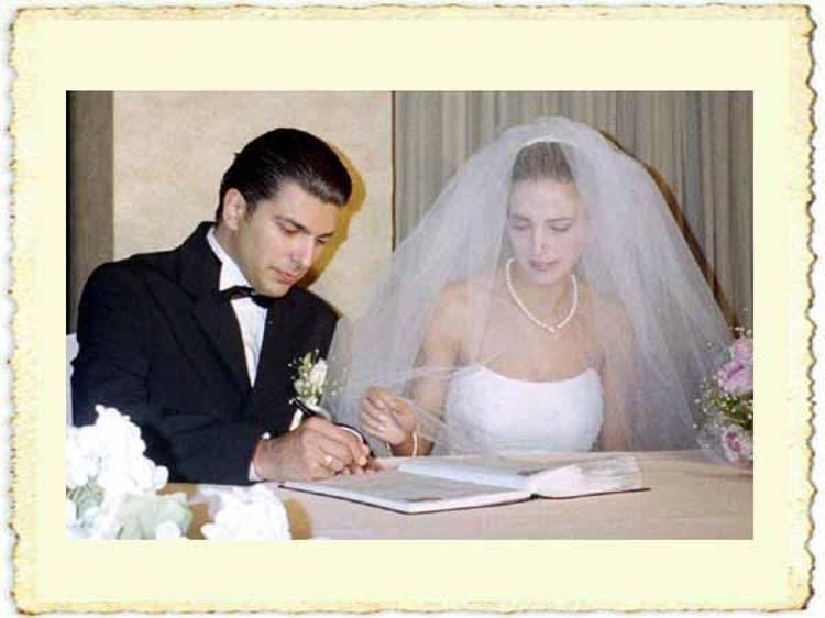 Cenk Torun ile Nevin Ursavaşın evlilik resmi