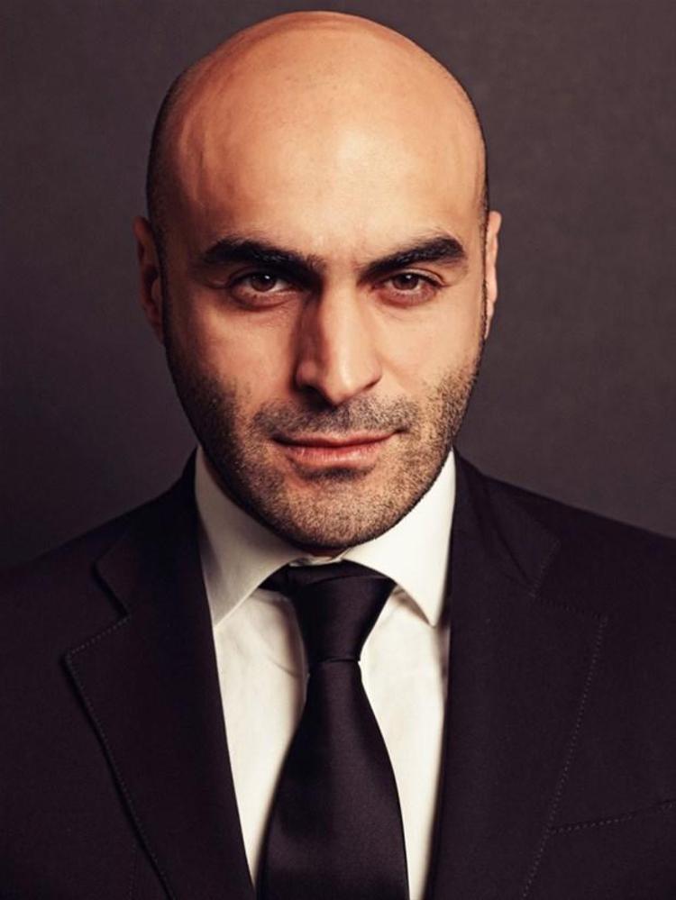 Ünlülerin yaşları