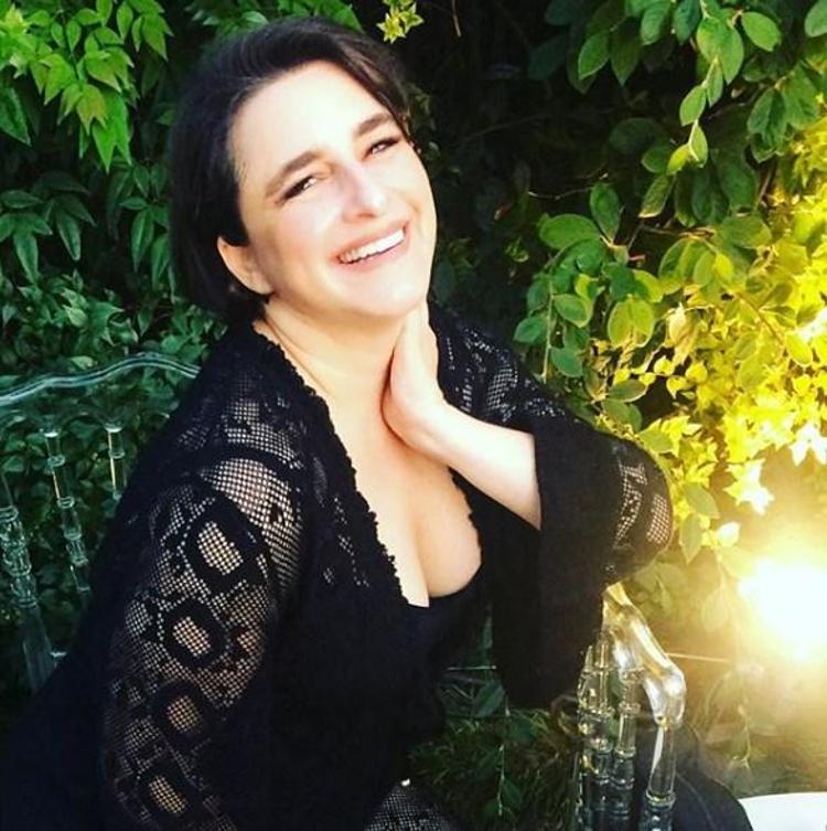 Ünlülerin yaşları