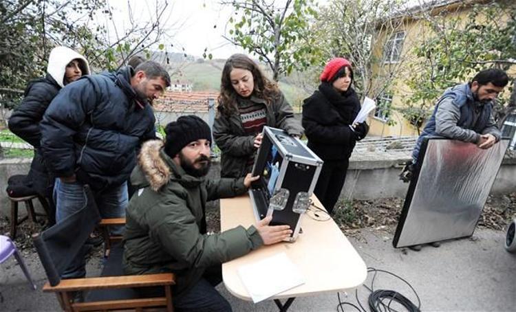“Küçük kıza yüreği yananlar bizi izler”