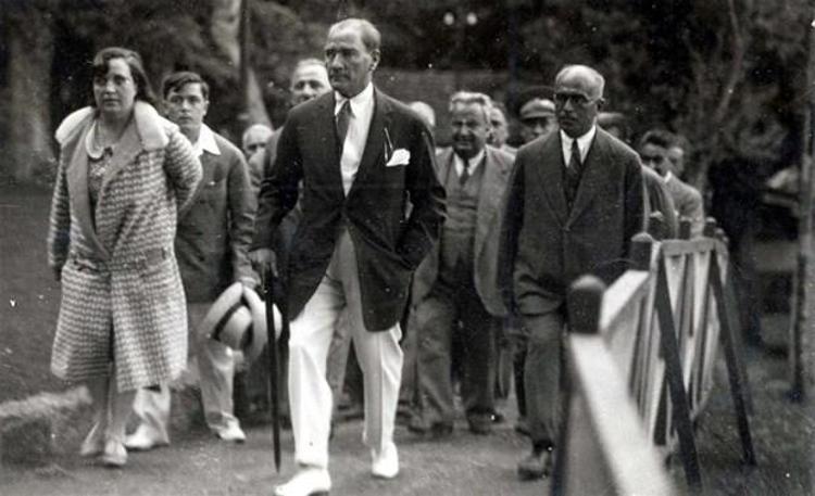 Atatürk´ün arşivlerden çıkan son fotoğrafları