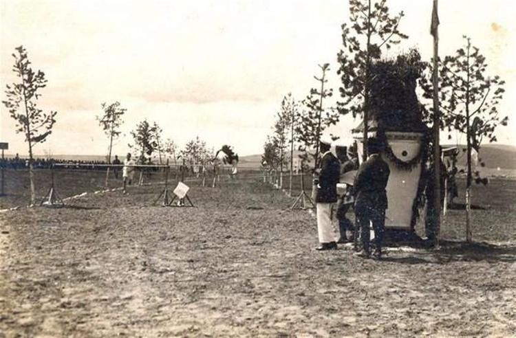 Atatürk´ün arşivlerden çıkan son fotoğrafları