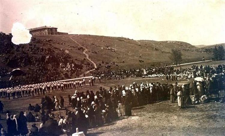 Atatürk´ün arşivlerden çıkan son fotoğrafları
