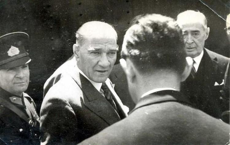 Atatürk´ün arşivlerden çıkan son fotoğrafları