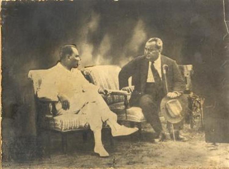 Fotoğraflarla Atatürk