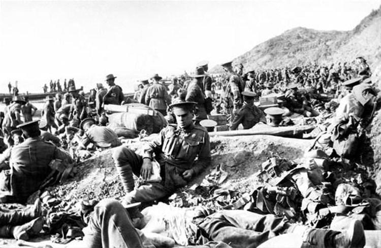 Fotoğraflarla Atatürk