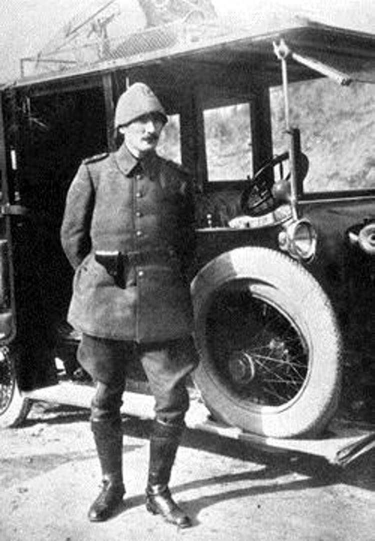 Fotoğraflarla Atatürk