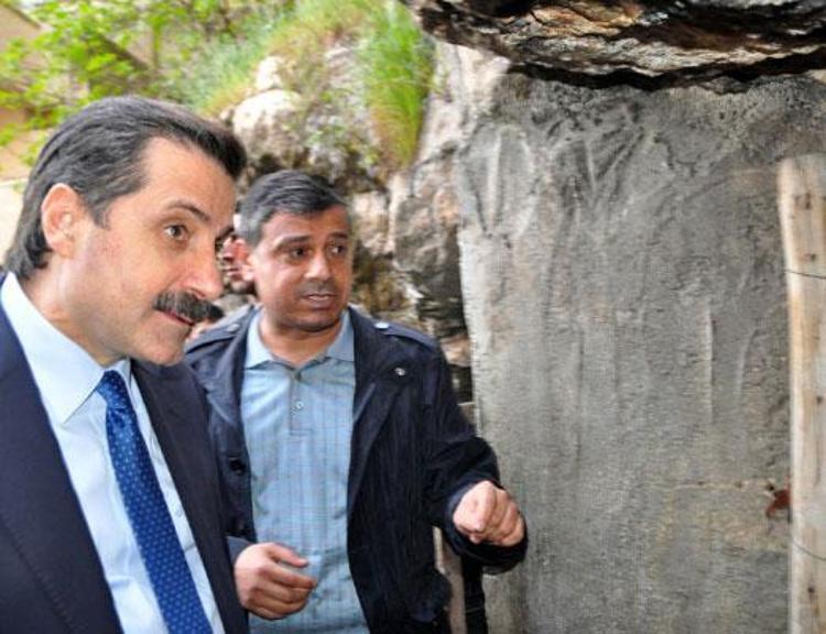 İşte İbrahim Tatlıses´in doğduğu mağara