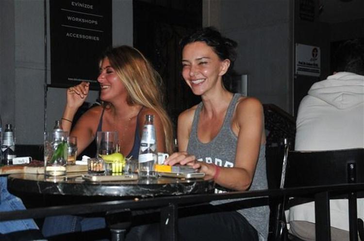 Hande Ataizi