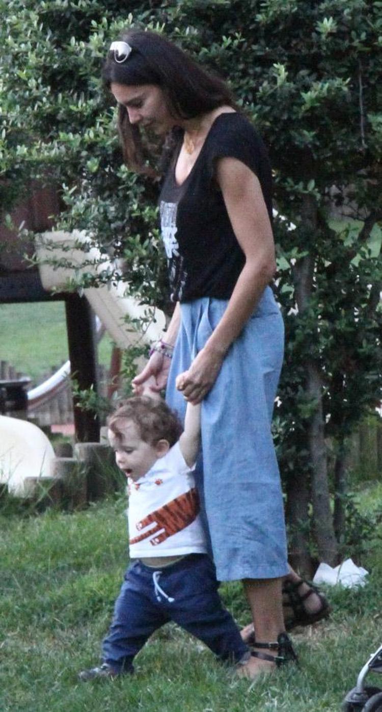 Hande Ataizi