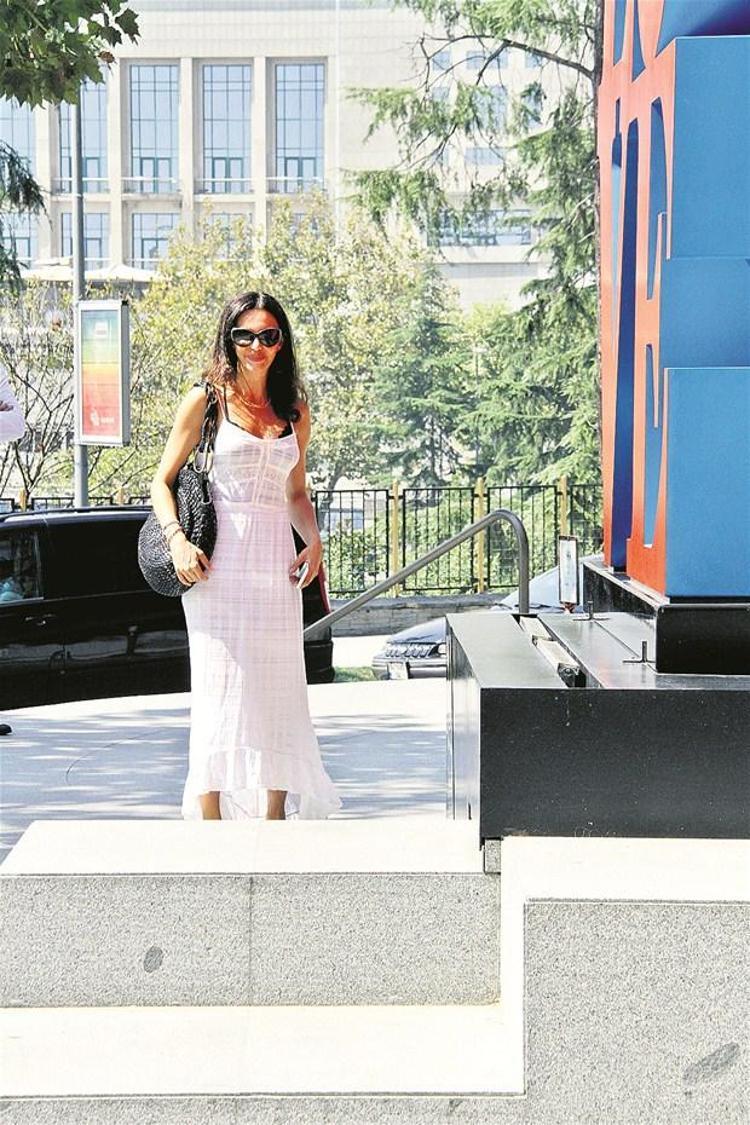Hande Ataizi