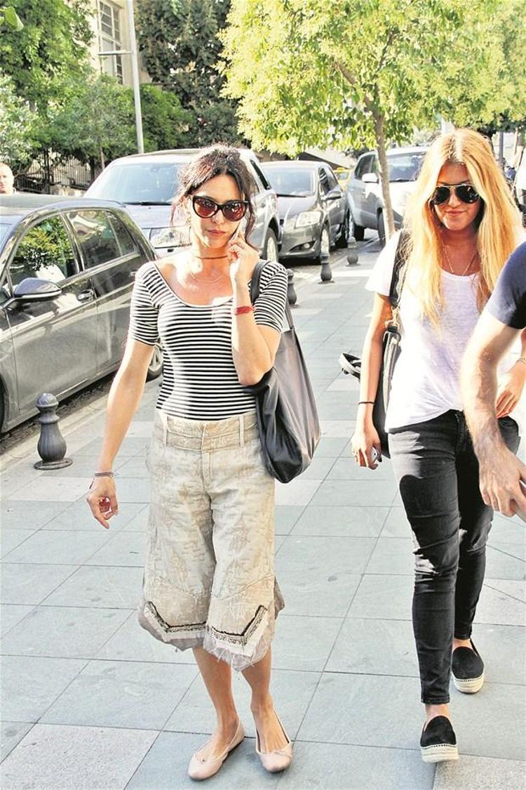 Hande Ataizi