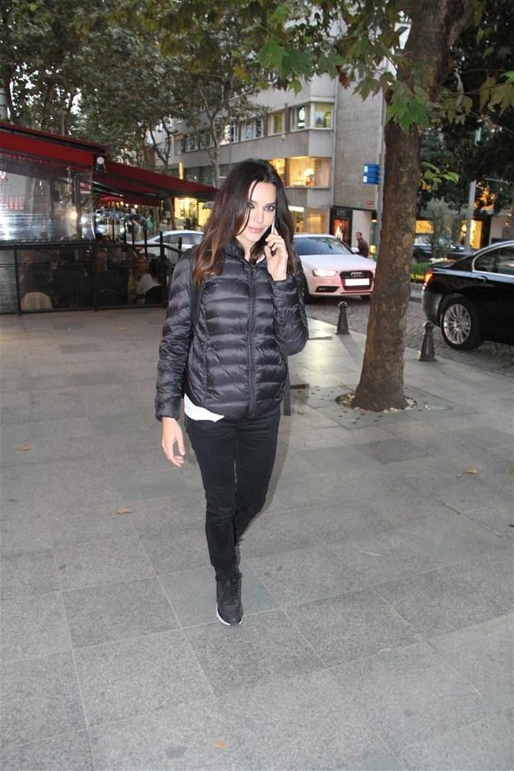 Hande Ataizi