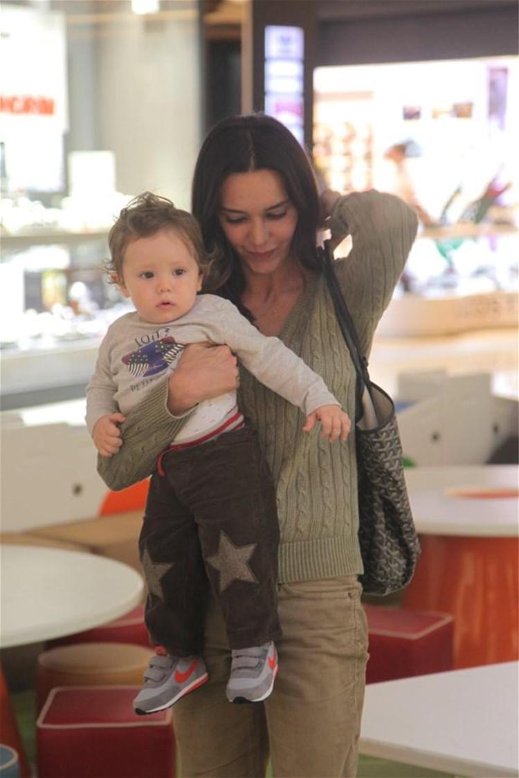 Hande Ataizi