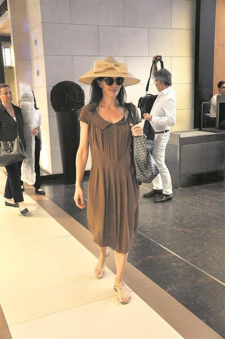 Hande Ataizi
