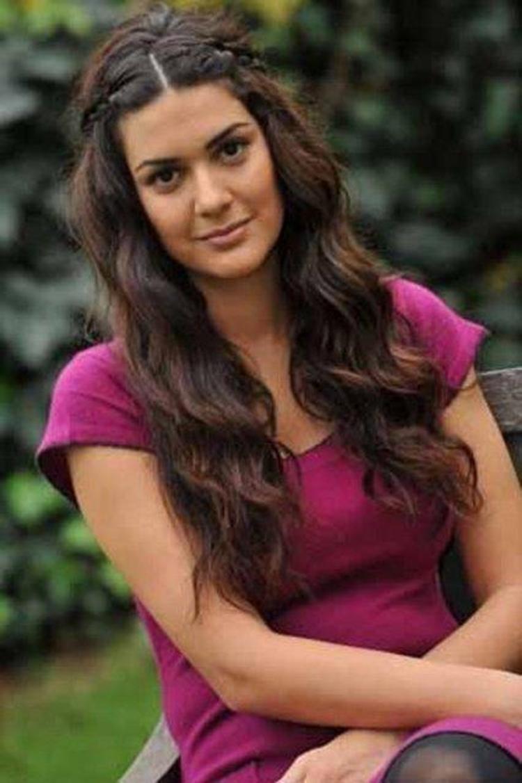 Bergüzar Korel
