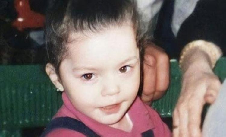 Ünlülerin küçüklükleri Zamanla herkes değişir