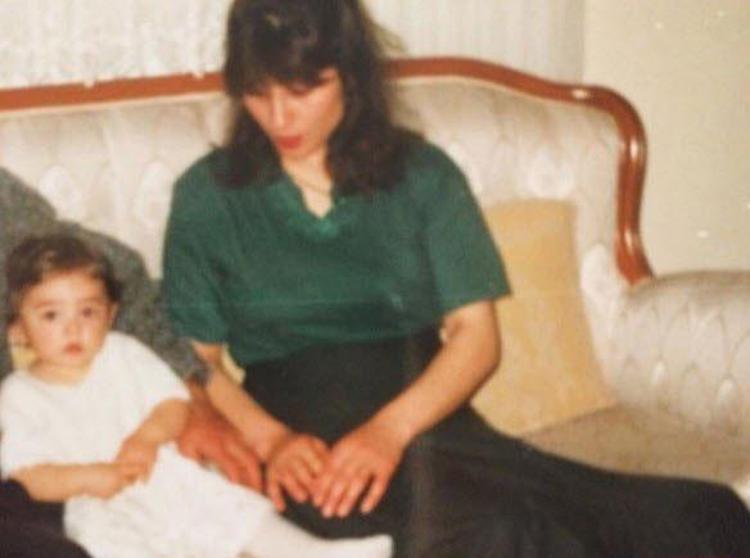 Ünlülerin küçüklükleri Zamanla herkes değişir