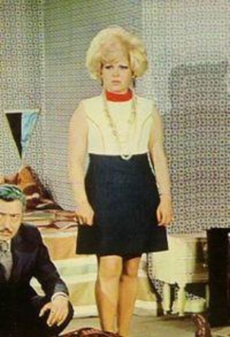 Suzan Avcı