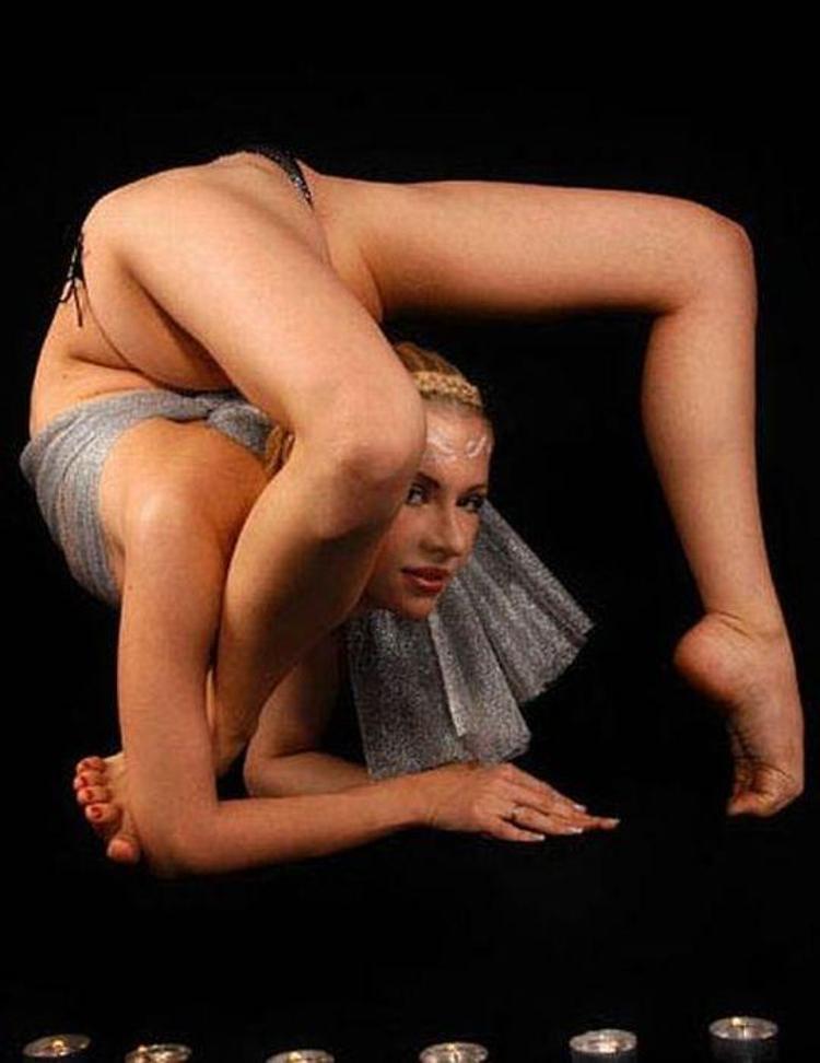 Anal Contortion