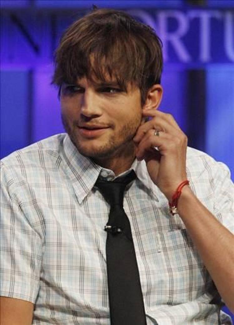 Ashton Kutcher - 35