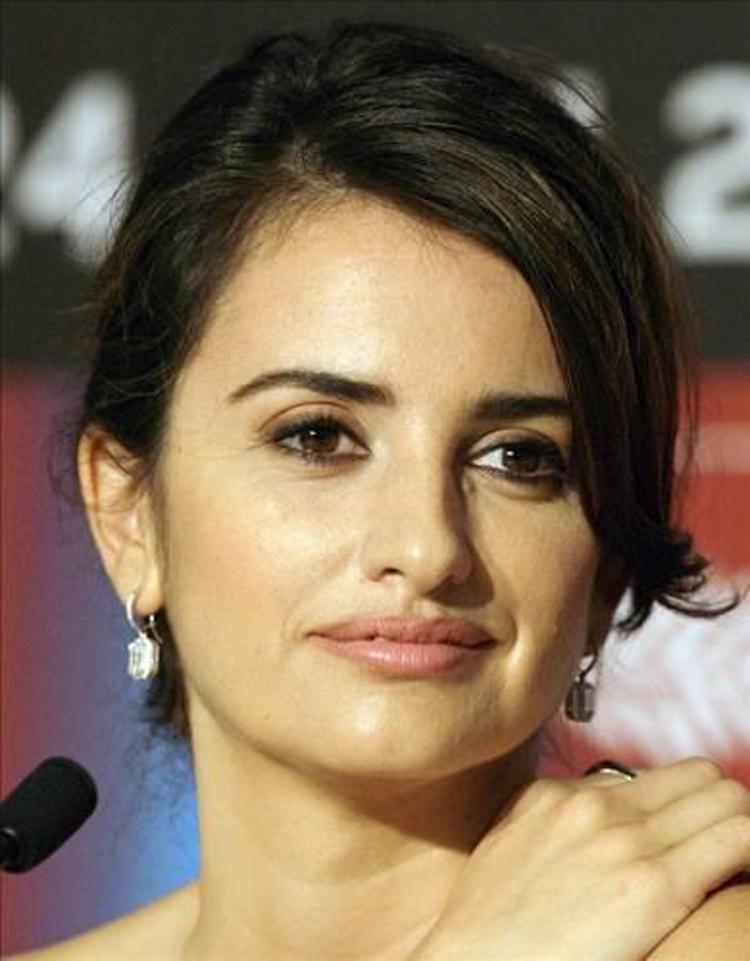 Penelope Cruz - 39