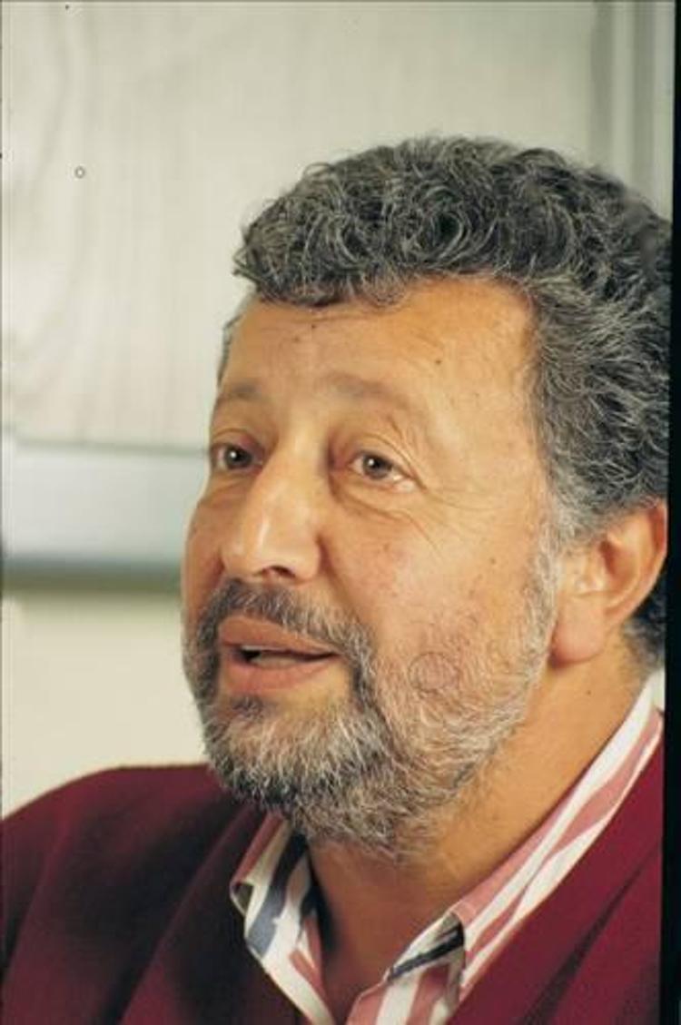 Metin Akpınar - 72