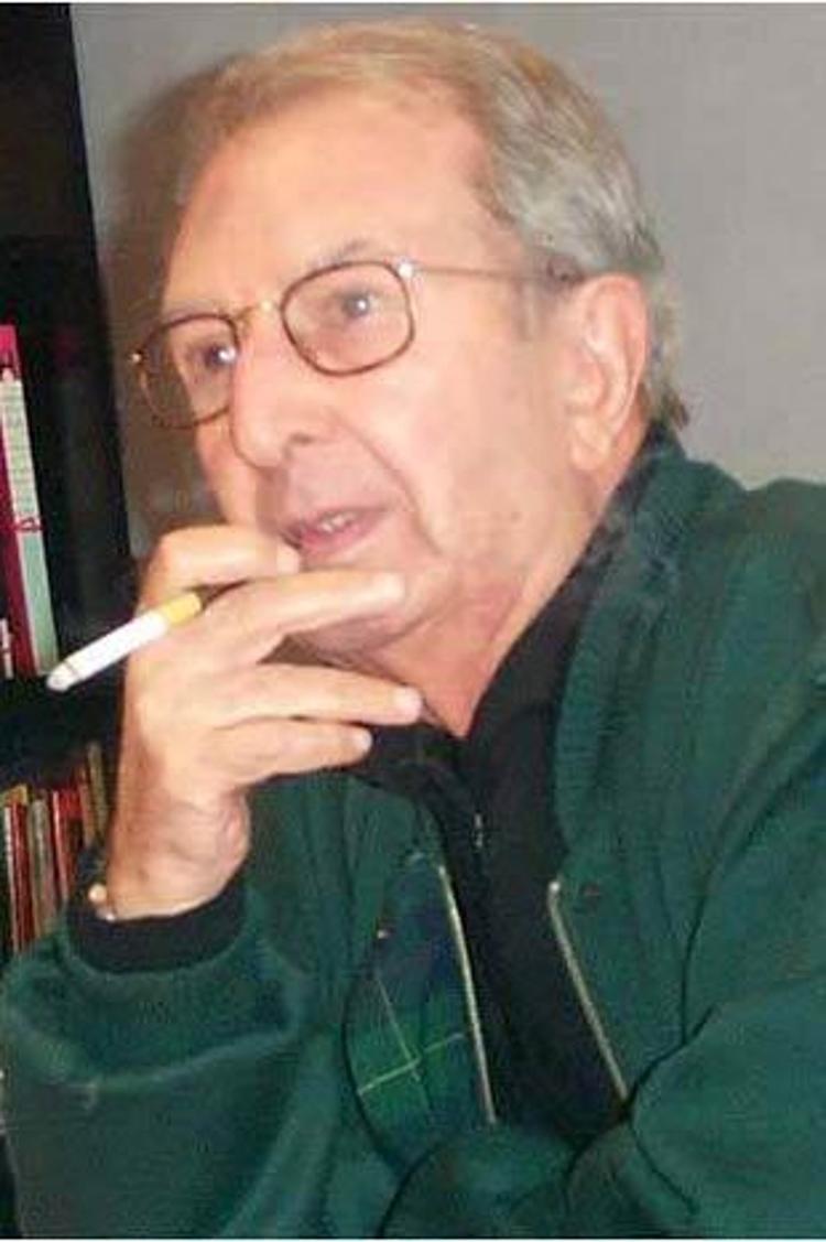 Casalini aynı zamanda Atıf Yılmazın üvey kızı.