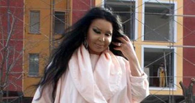 Bülent Ersoy: 44