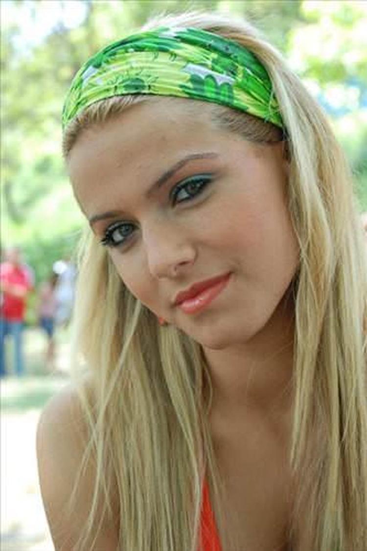 Ceyda Ateş:38