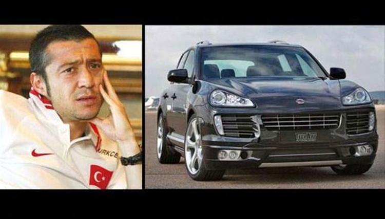 Futbolcuların lüks arabaları