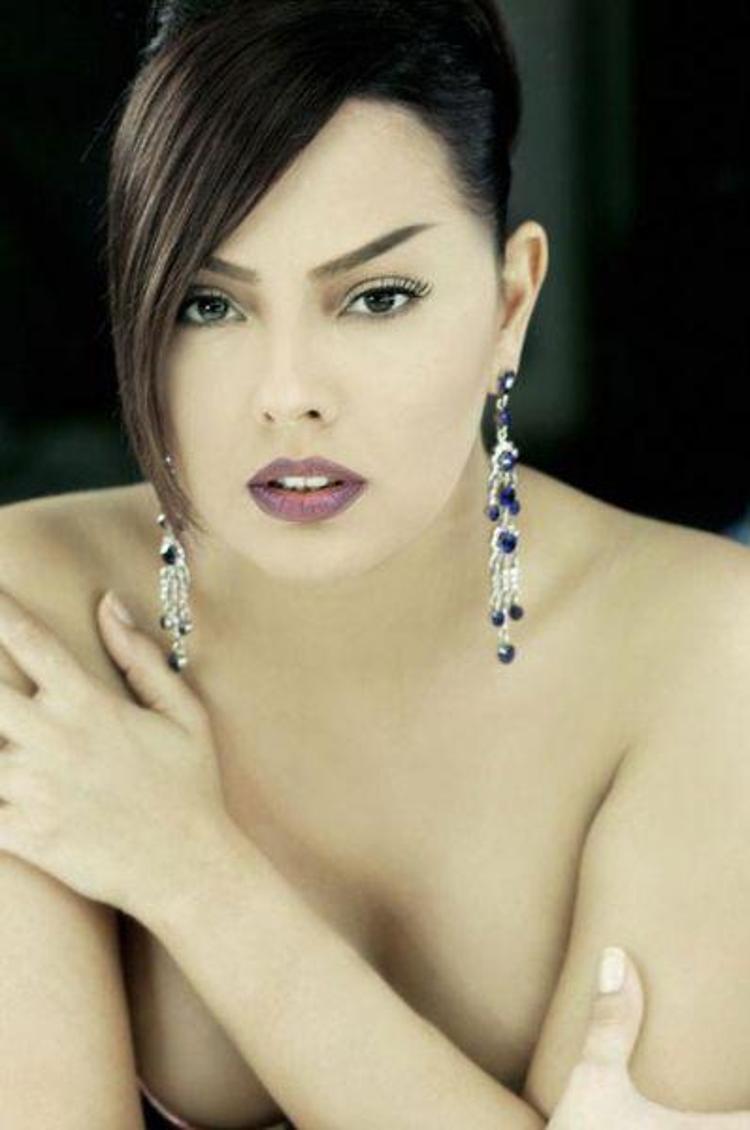Ebru Gündeş