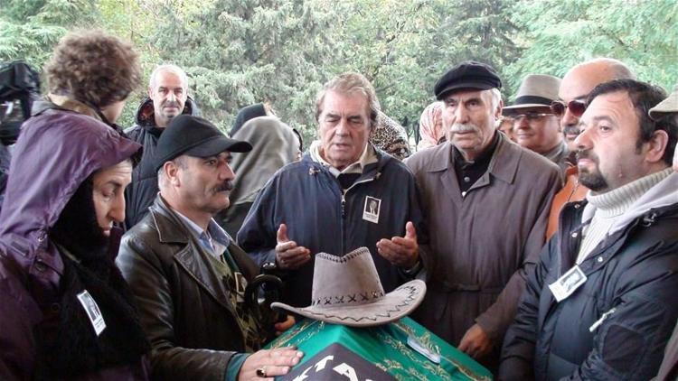 Yılmaz Köksal son yolculuğuna uğurlandı
